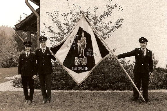 Fahnenträger1987.jpg